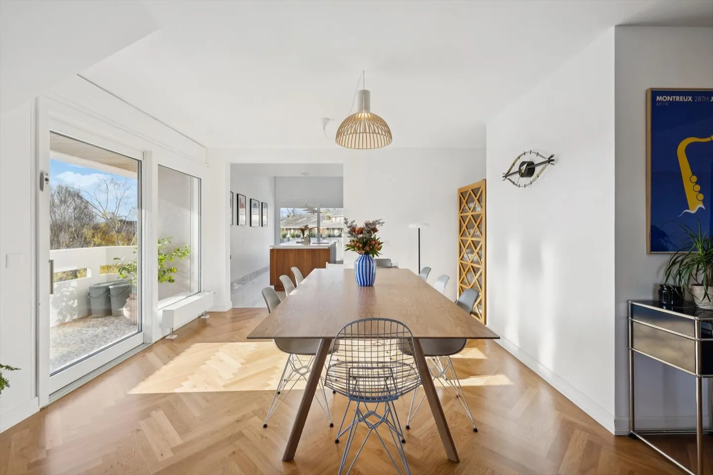 Elegant Attic Duplex, Renovated, Very Bright, in the Heart of Cologny - Photo 1 of 5
