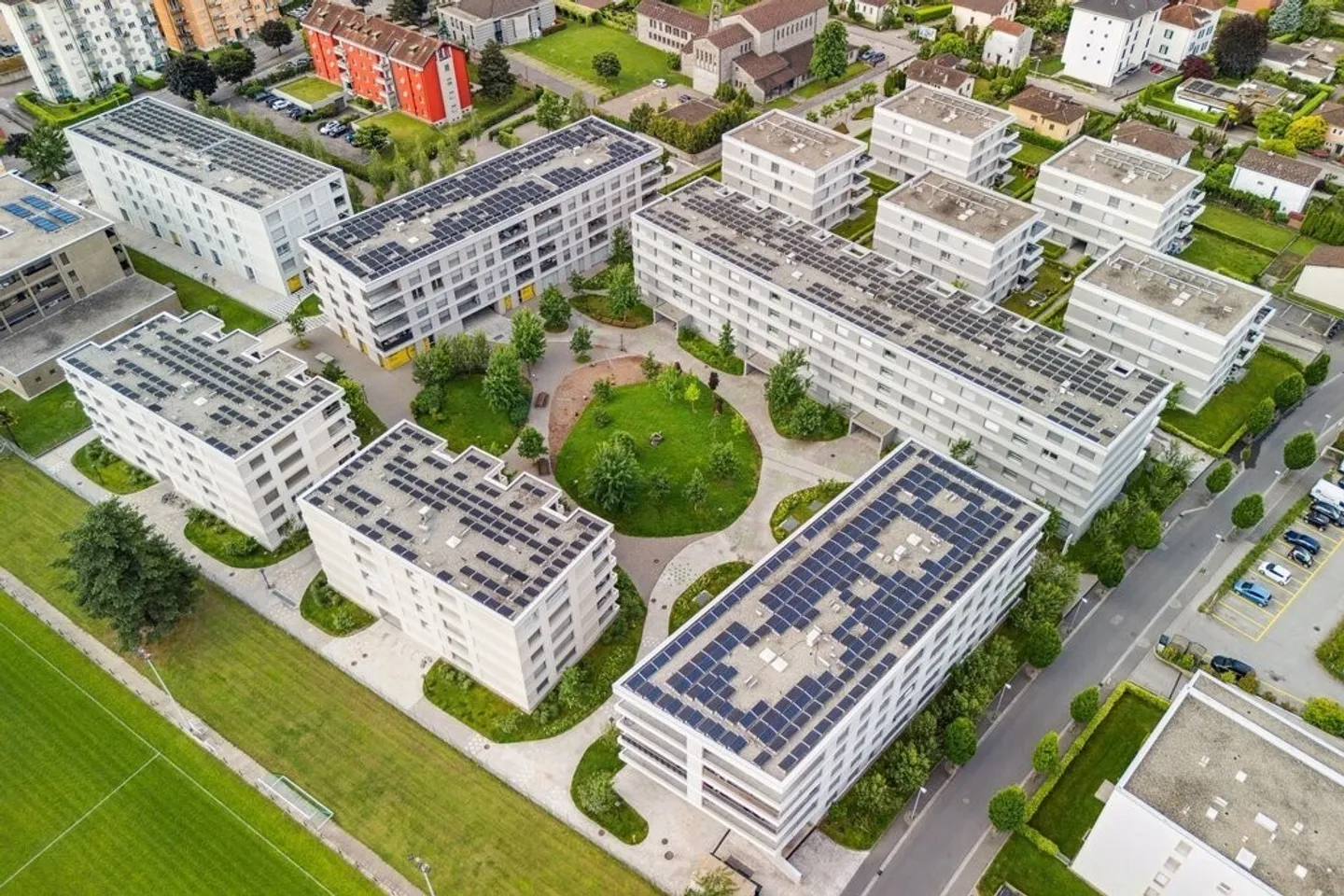 Luminoso appartamento di 2,5 stanze nel verde - Foto 6 di 8