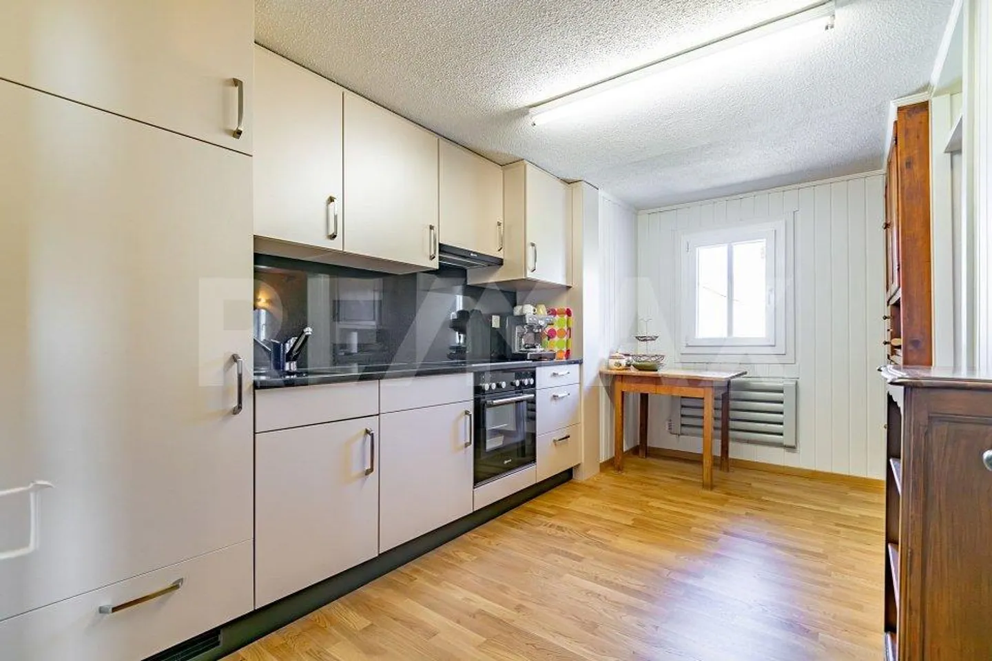 Stylish apartment in the heart of Unterbäch - Photo 4 of 10