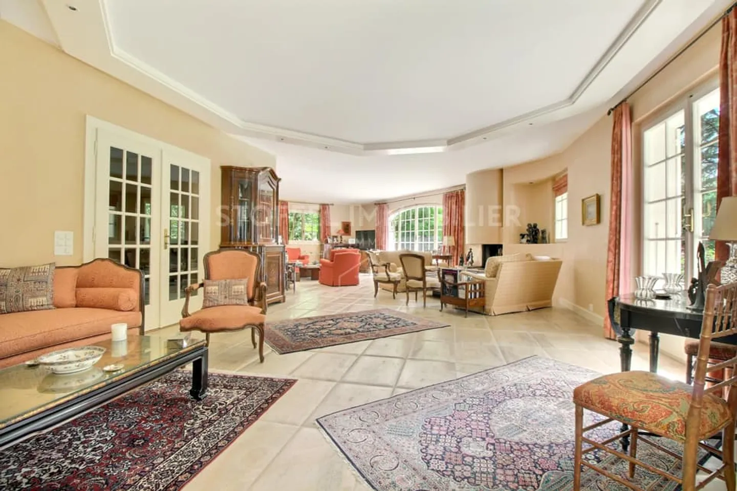 Elegante residenza in un contesto privilegiato - Foto 4 di 10