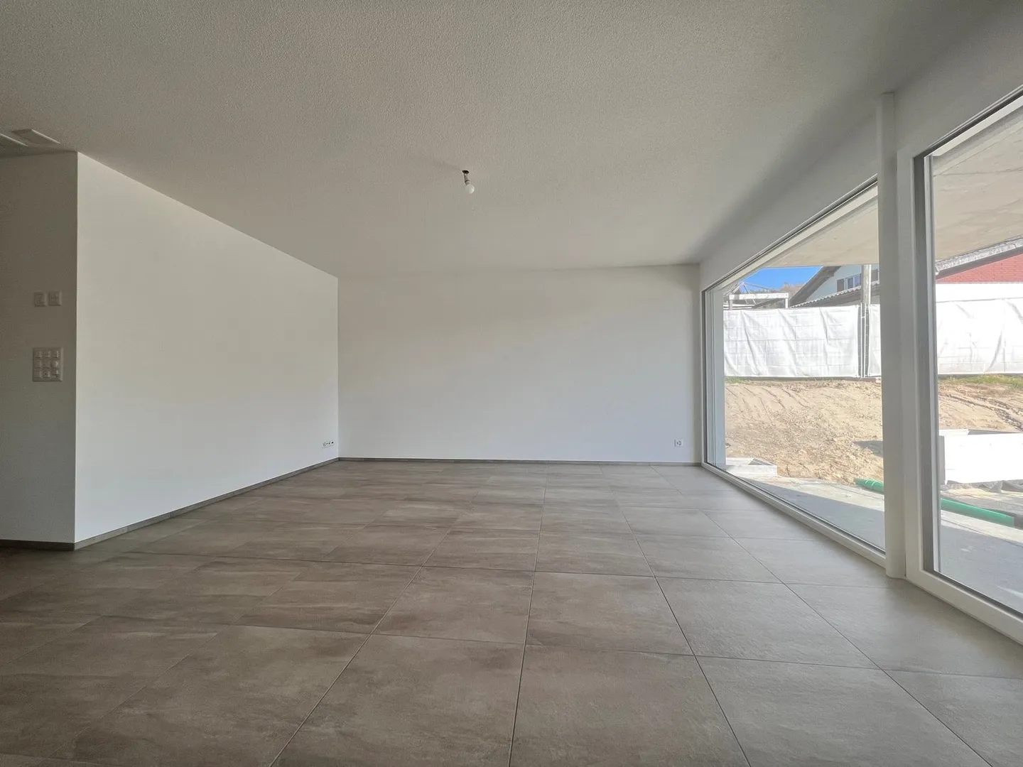 Appartement 4.5 pièces - Photo 2 sur 8