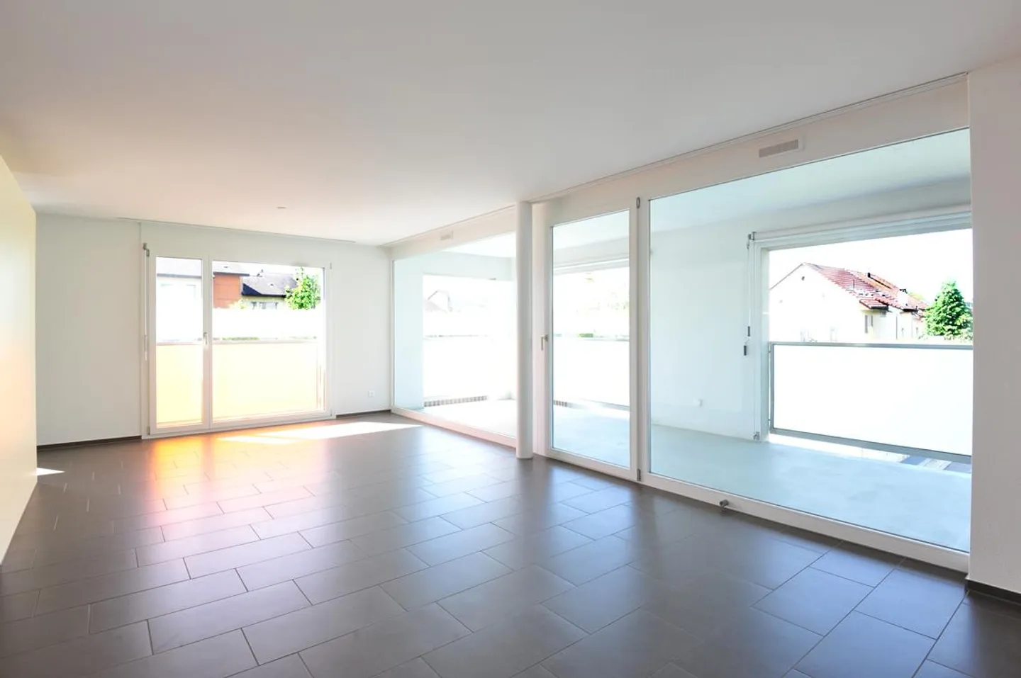 Vivre du côté ensoleillé de Brugg - Photo 3 sur 10