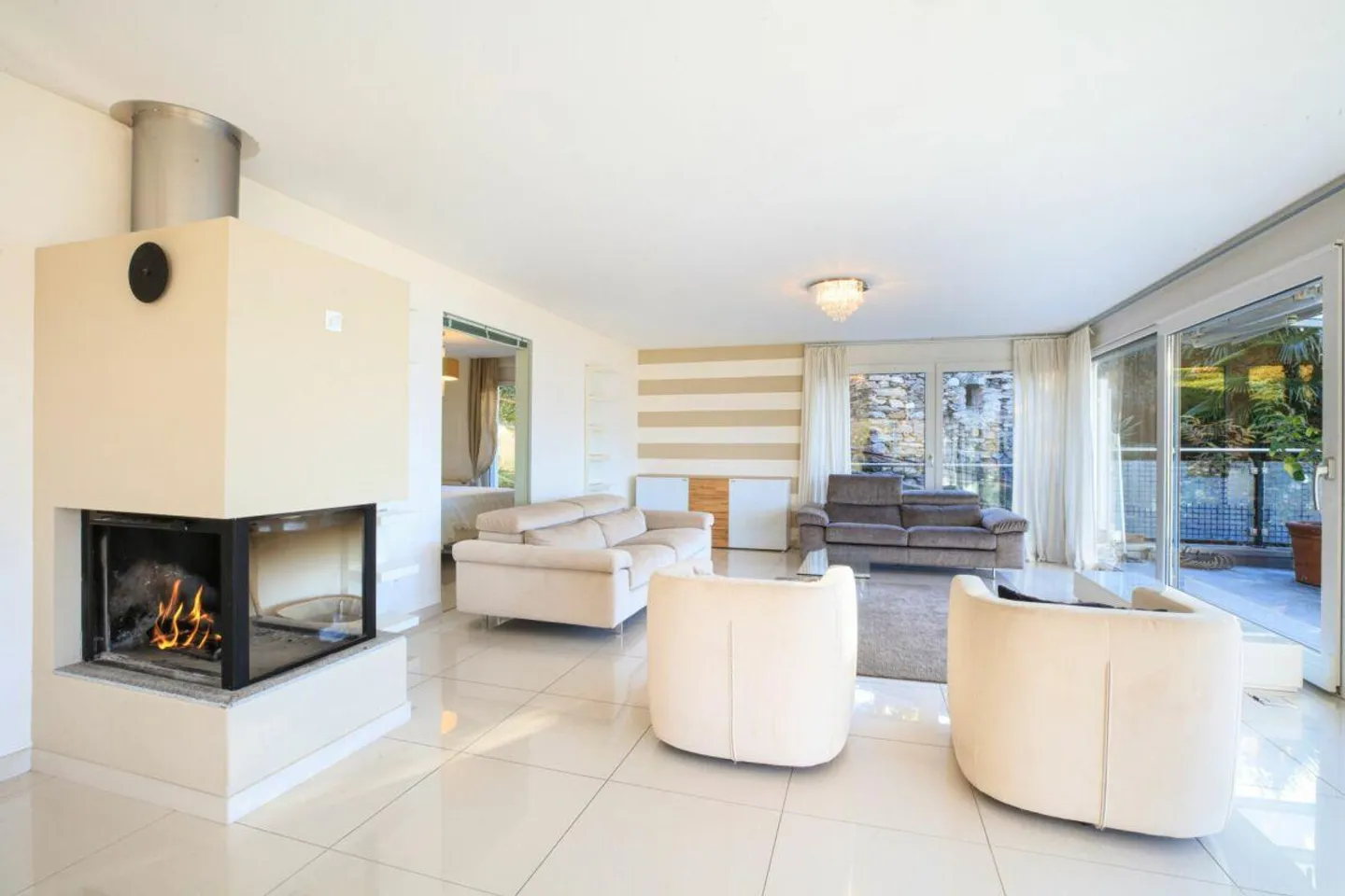 GORDOLA - Interessante Wohnung mit privatem Pool - Foto 6 von 19