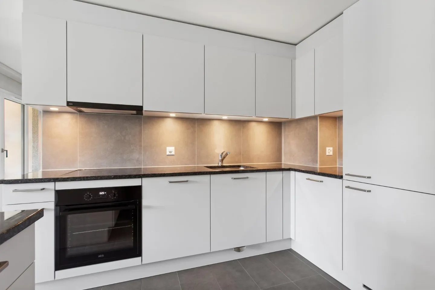 Appartamento Incantevole con Balcone - Foto 4 di 7