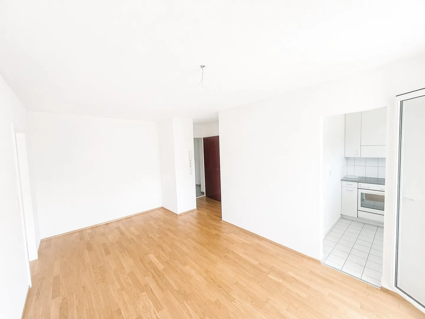 Charmante Wohnung mit Balkon - Foto 8 von 8