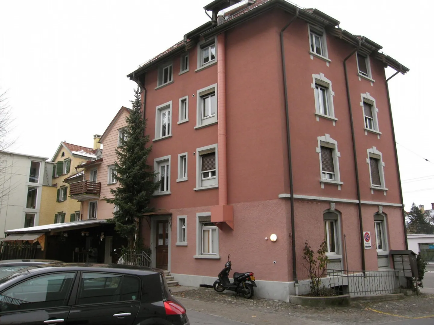 Appartement sous les toits de 1,5 pièce - idéal pour les étudiants ou les célibataires - Photo 7 sur 7