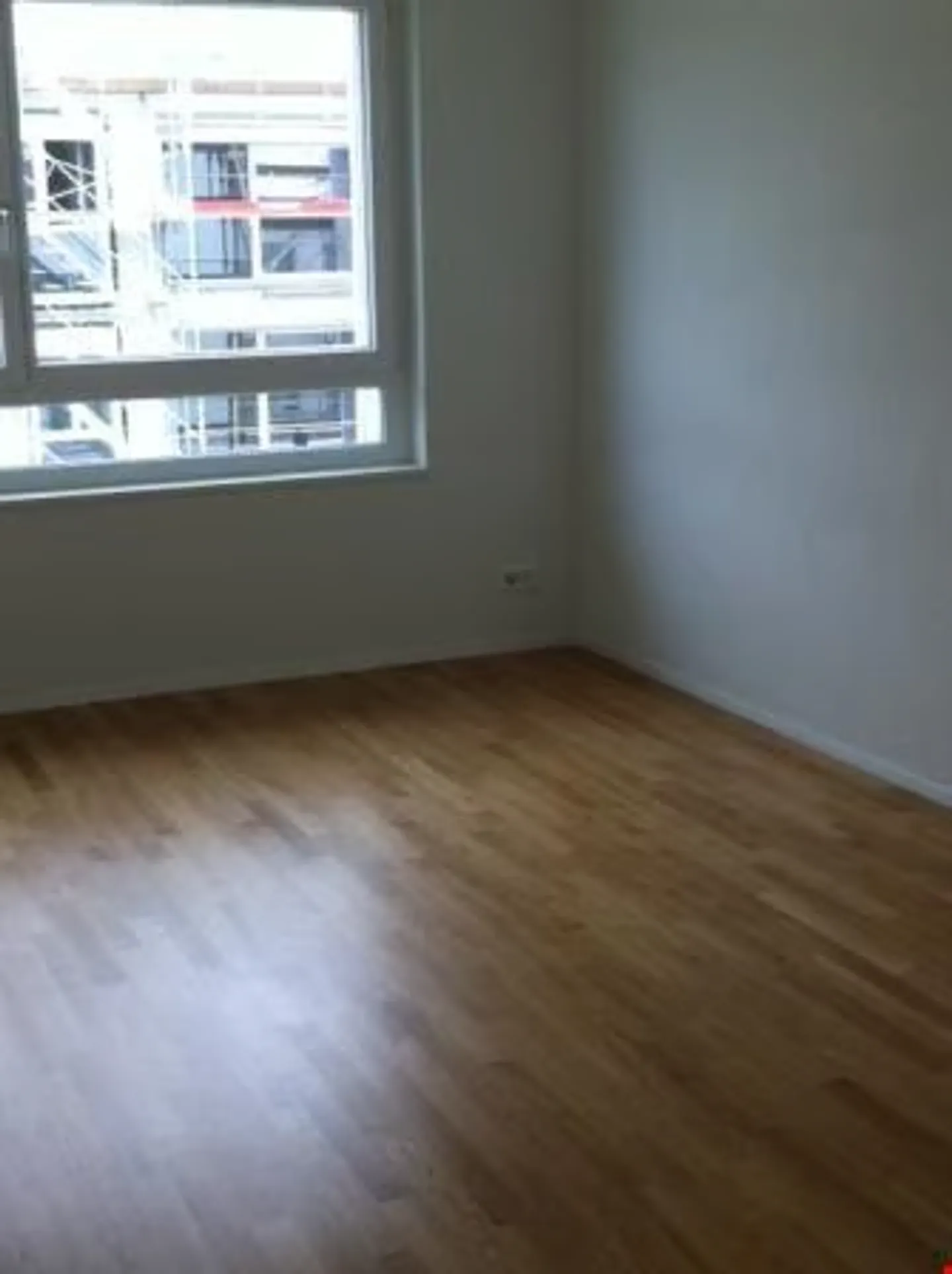 Moderne 4.5-Zimmer Wohnung - Foto 4 von 6