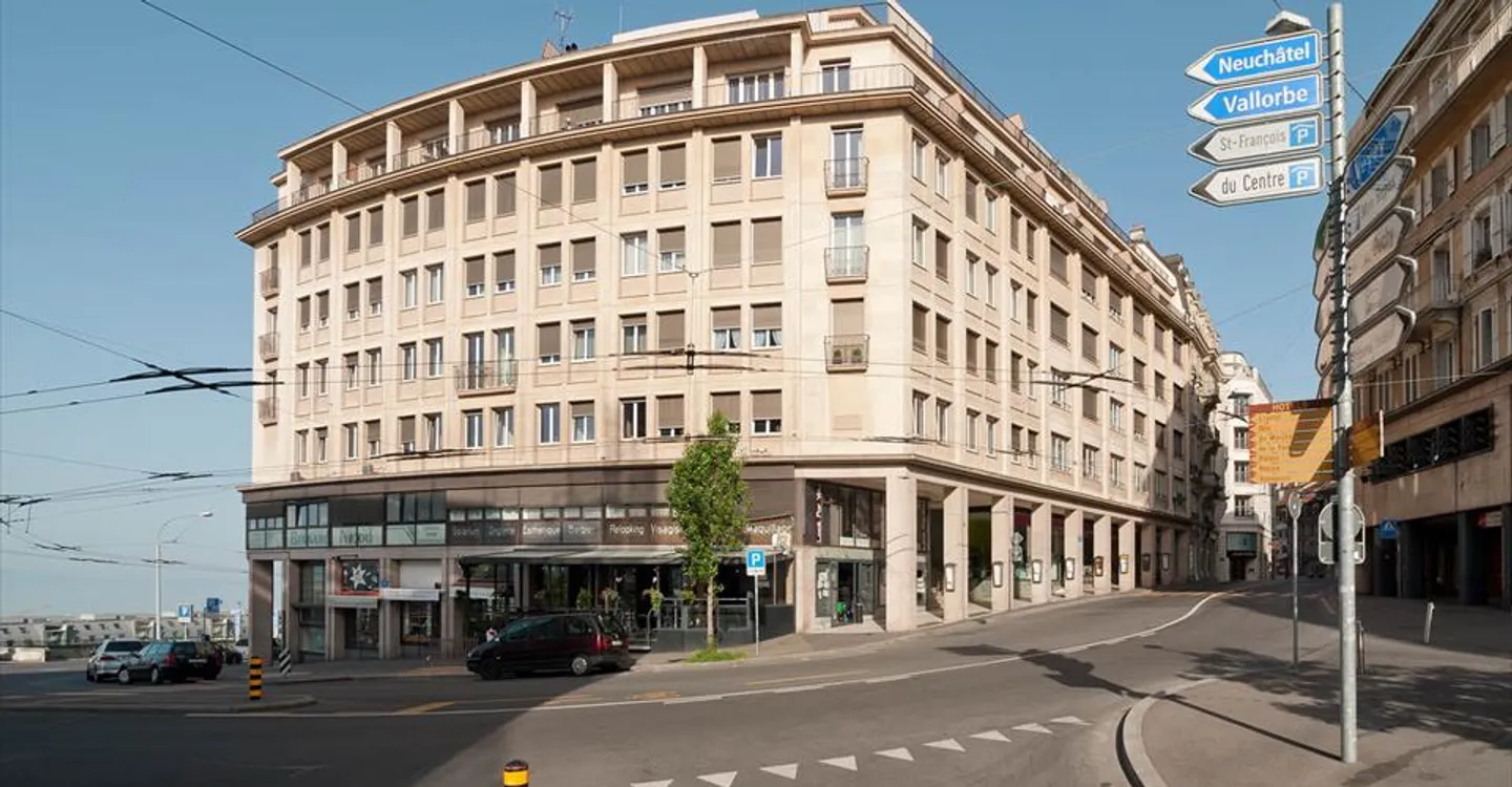 Schaufenster im Stadtzentrum von Lausanne - Foto 1 von 2