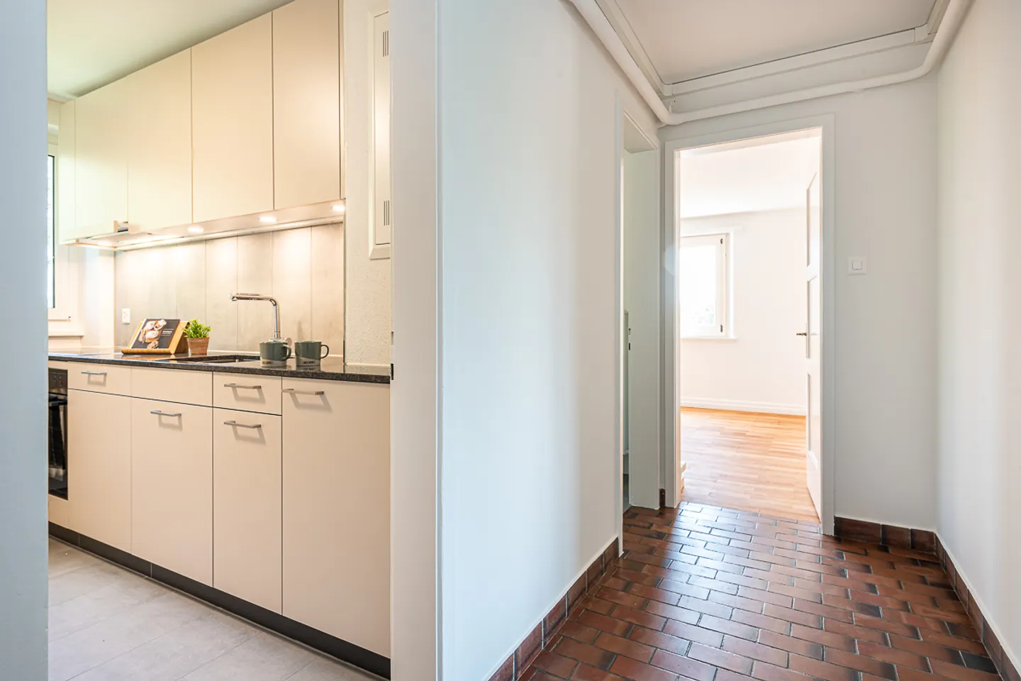 Schmucke Wohnung in Neuhausen - Foto 2 von 8