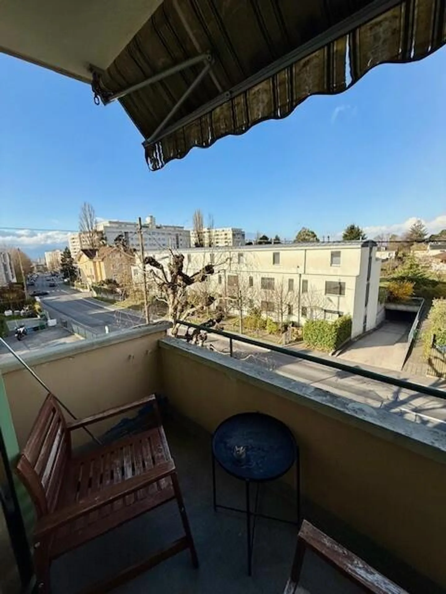 Charming 3-Room Apartment - Photo 1 of 8