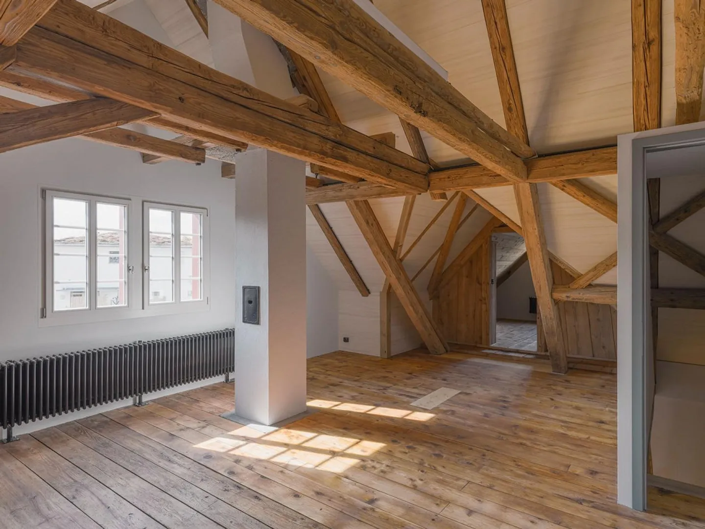 Prima occupazione: Appartamenti con 5 stanze completamente ristrutturati in un vigneto storico... - Foto 1 di 13