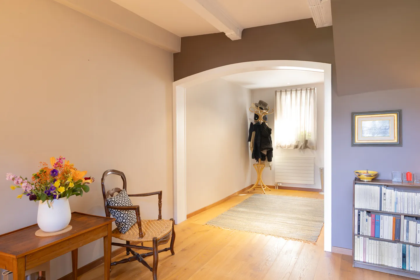 Elegant village house with 4.5 rooms and garden in Ollon VD - Photo 2 of 15