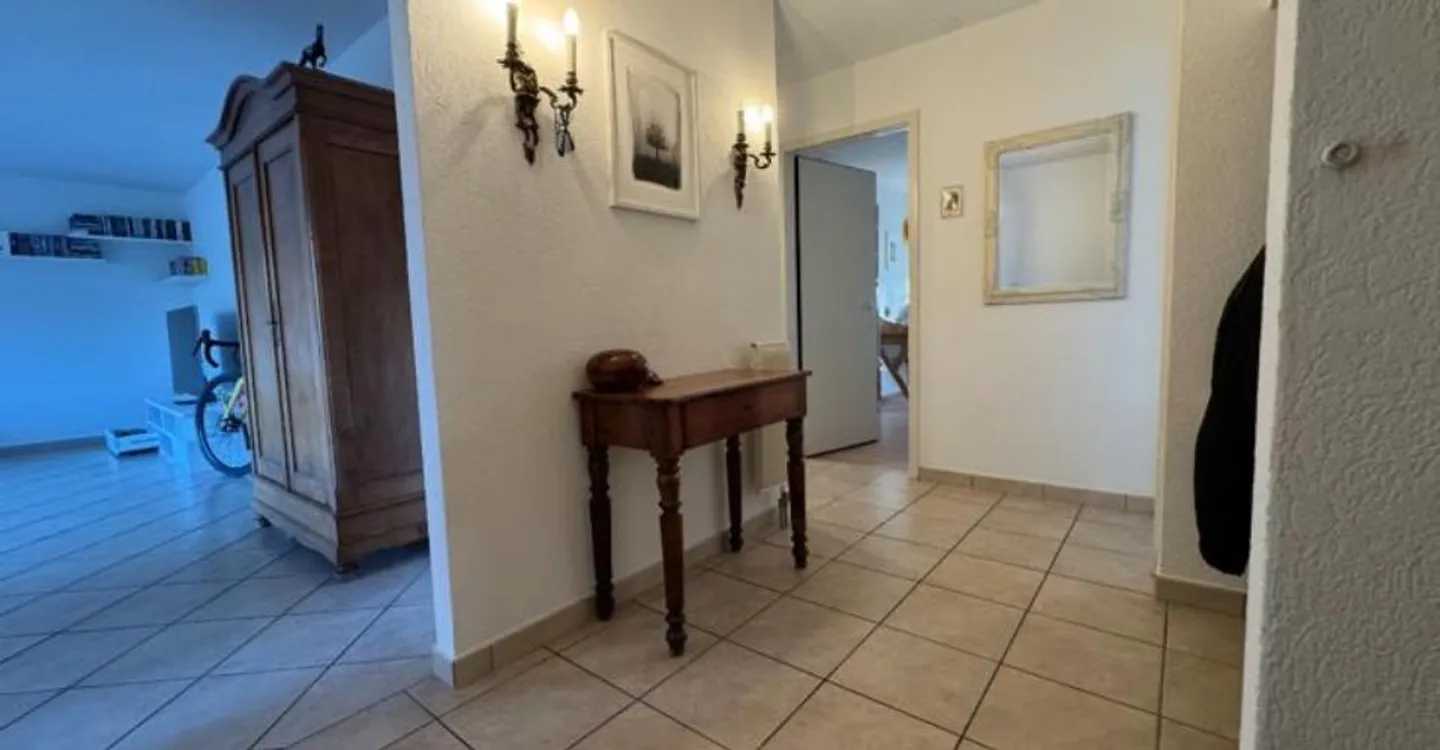 Bel Appartement Rénové - Photo 6 sur 11