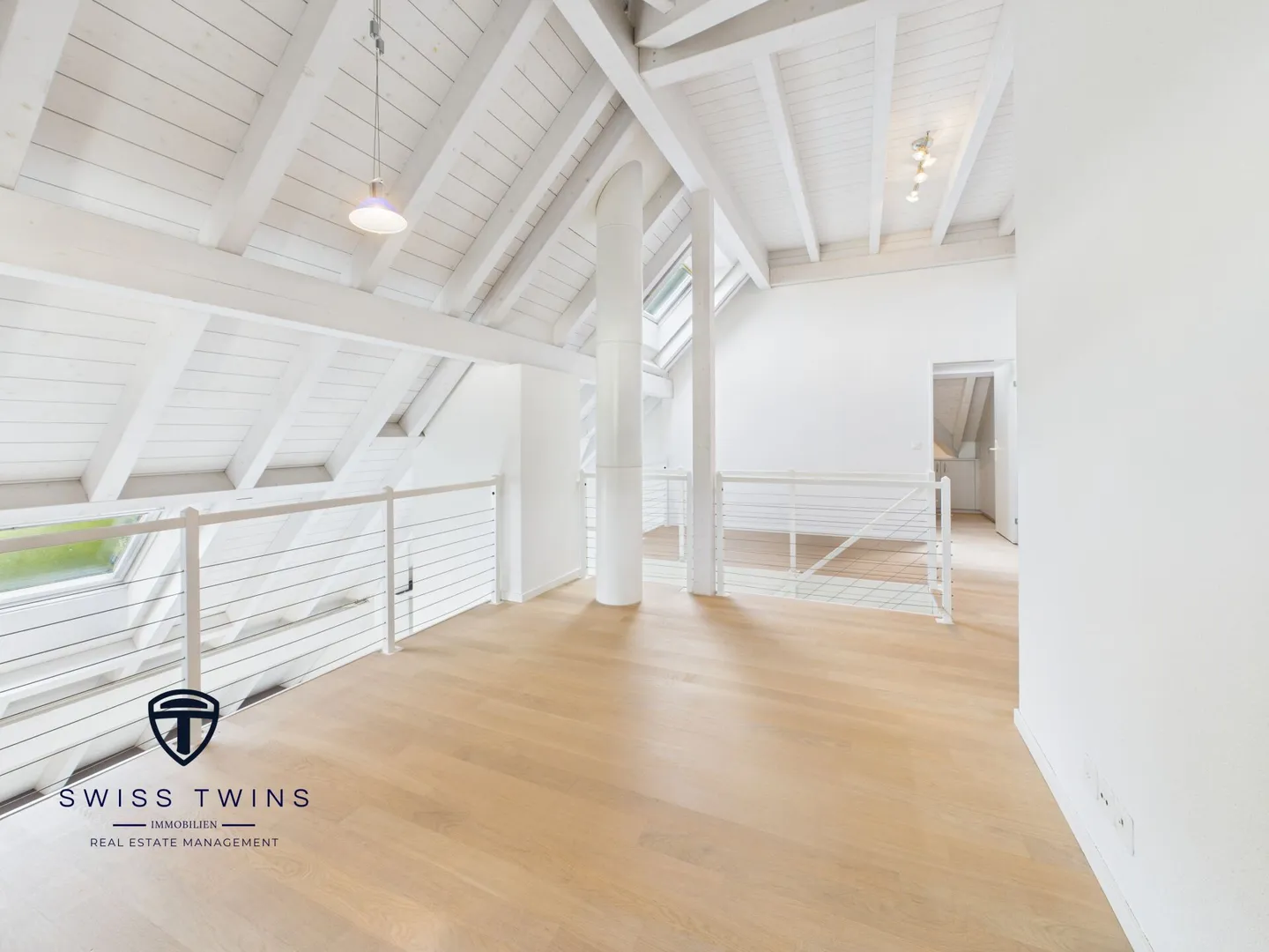 Appartement penthouse exclusif au cœur de Horw avec vue sur le Pilatus - Photo 1 sur 17