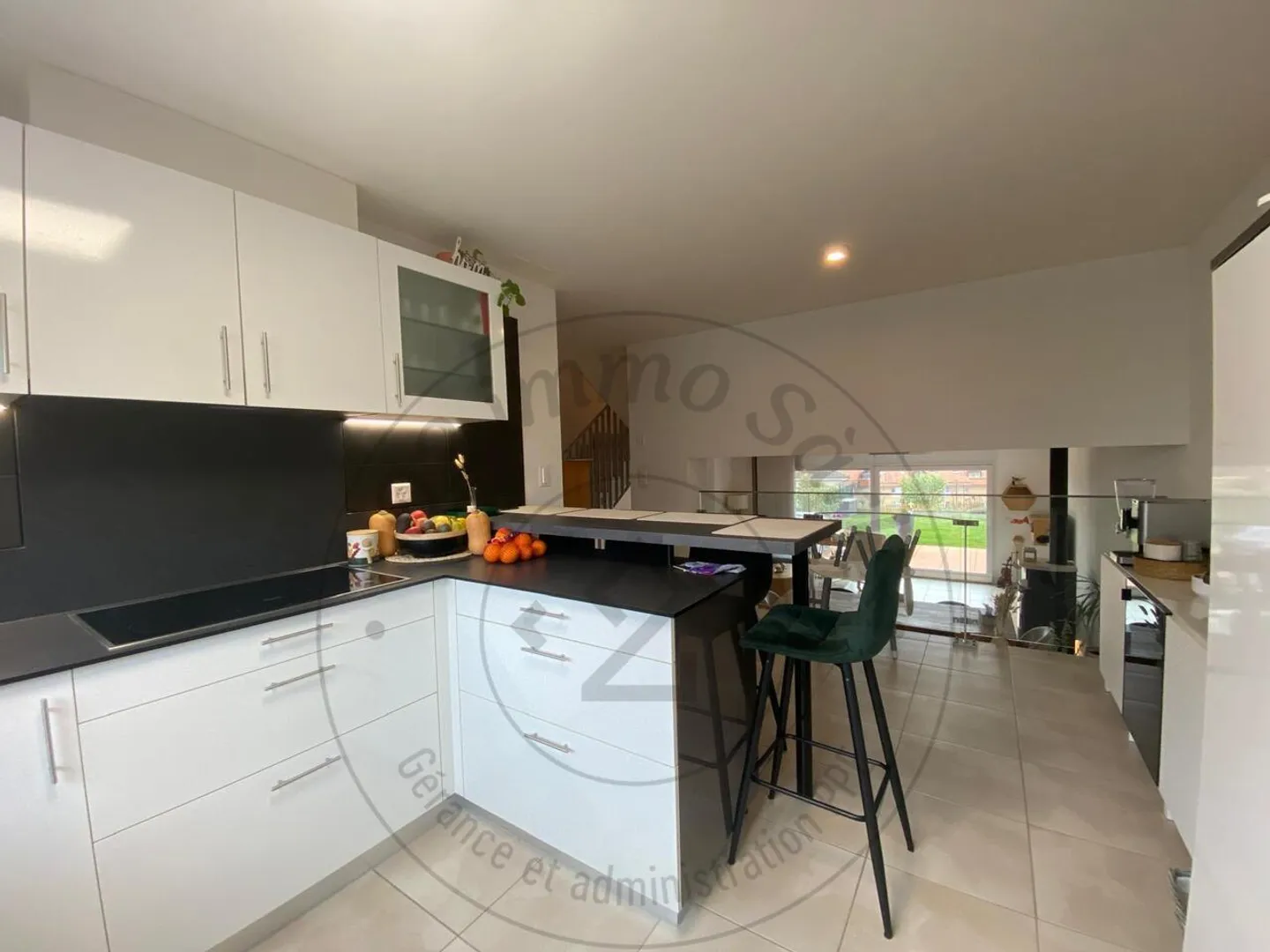 Bella Casa Semindipendente - 5,5 Stanze Ursy - Foto 1 di 13