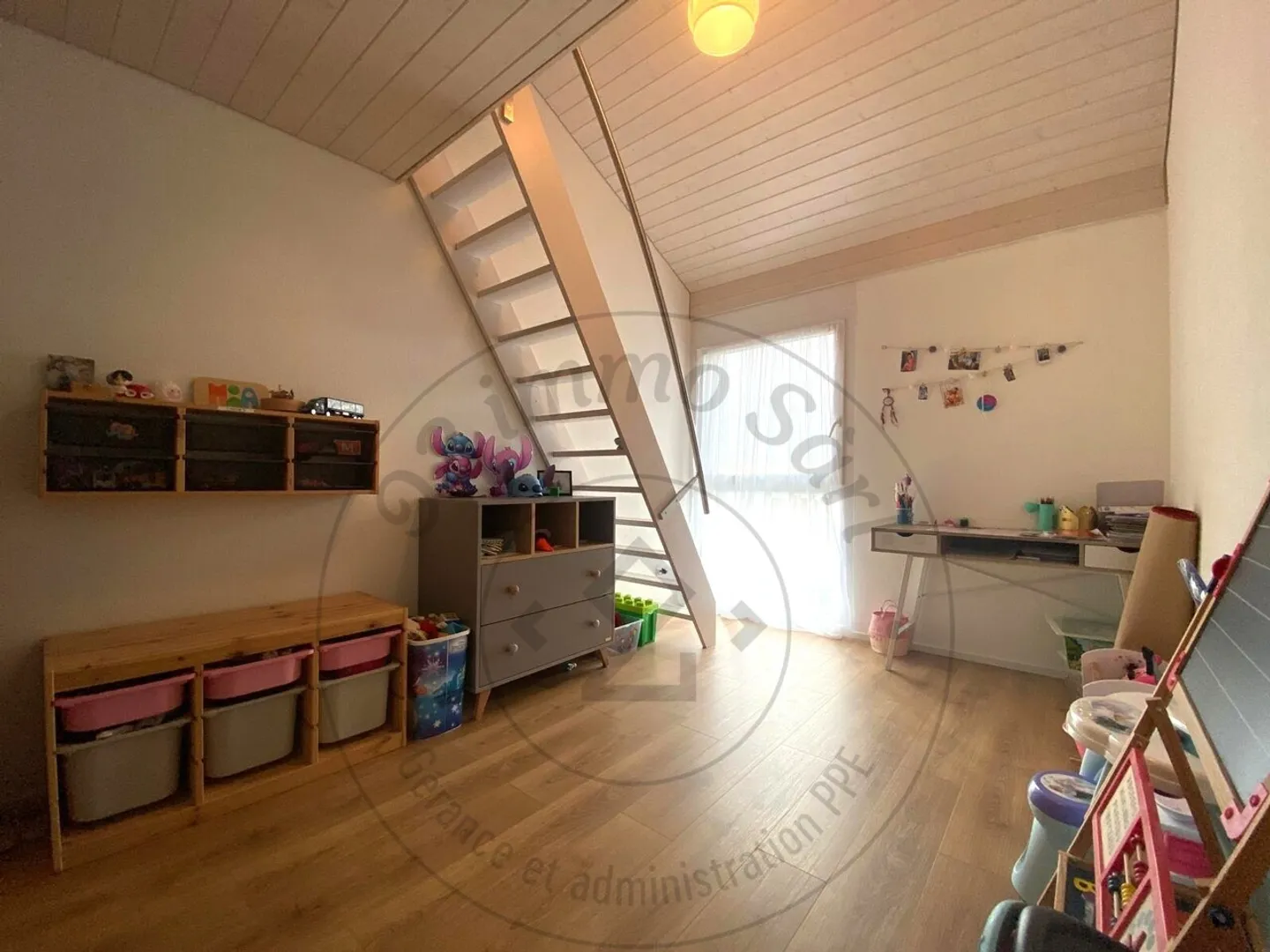 Bella Casa Semindipendente - 5,5 Stanze Ursy - Foto 7 di 13