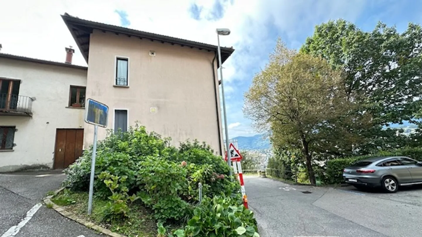 Albonago - Zweifamilienhaus 5.5 Zimmer Mit Seeblick - Foto 5 von 5