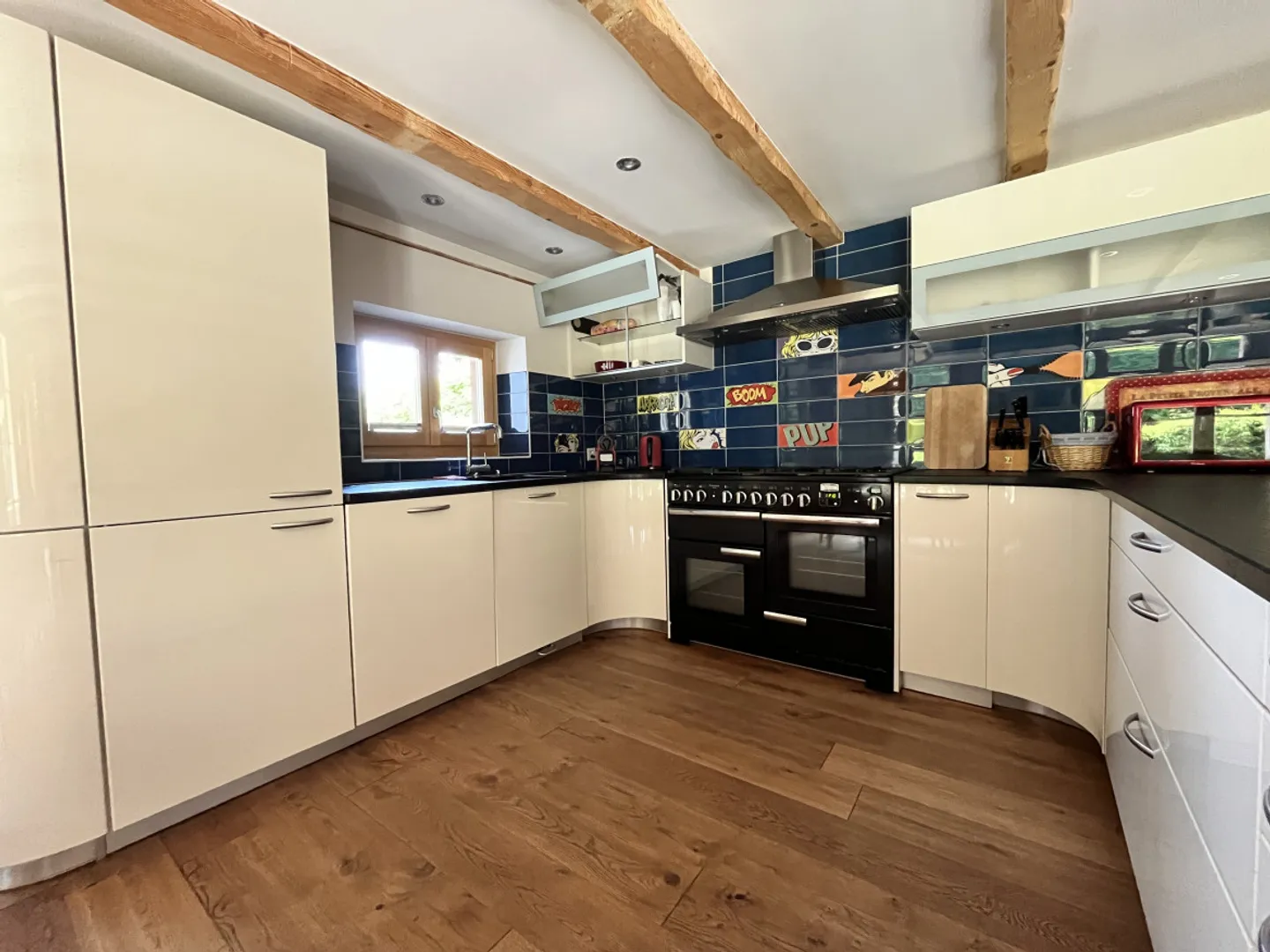 Chalet for sale - Photo 6 of 13