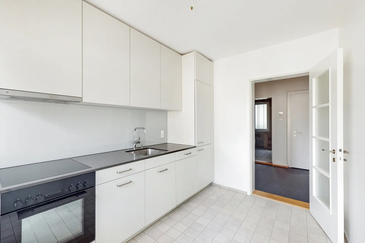 Appartement confortable au centre de Zurich-Wollishofen ! - Photo 2 sur 3