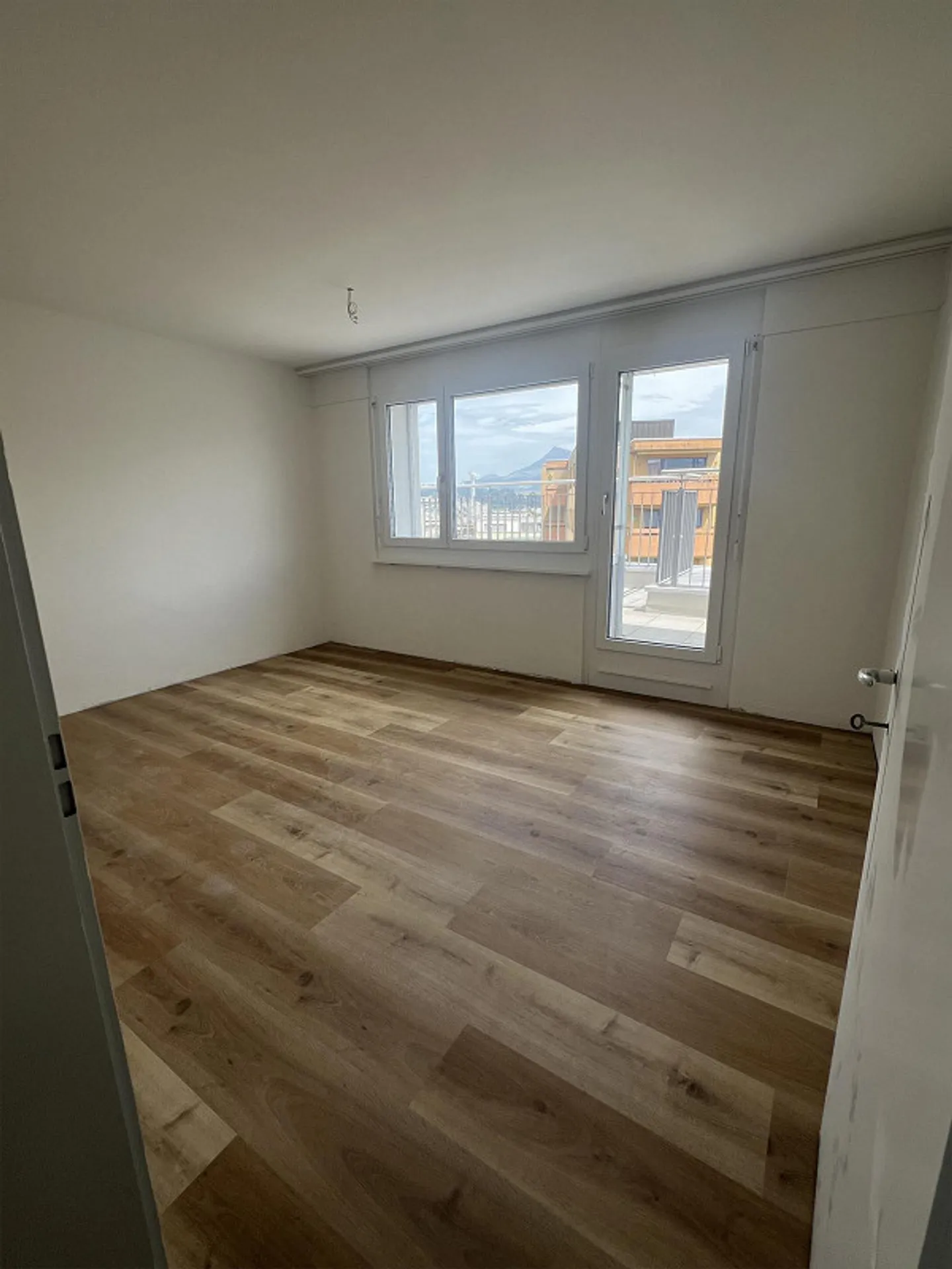 Komplett sanierte Attikawohnung - Foto 10 von 13