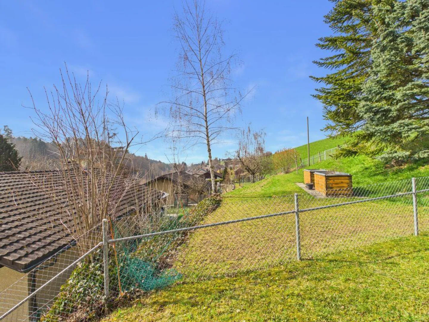 Maison familiale spacieuse avec garage - Photo 7 sur 26