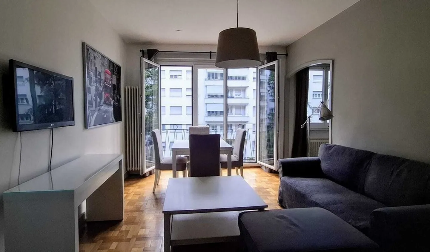 Zu ergreifen! Möblierte Wohnung im Stadtzentrum von Genf! - Foto 2 von 7