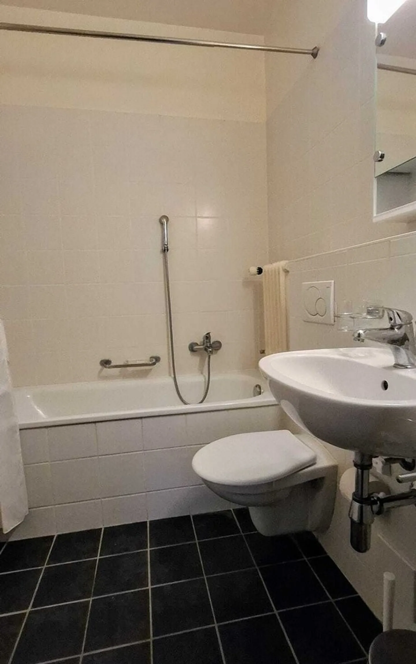 Zu ergreifen! Möblierte Wohnung im Stadtzentrum von Genf! - Foto 5 von 7