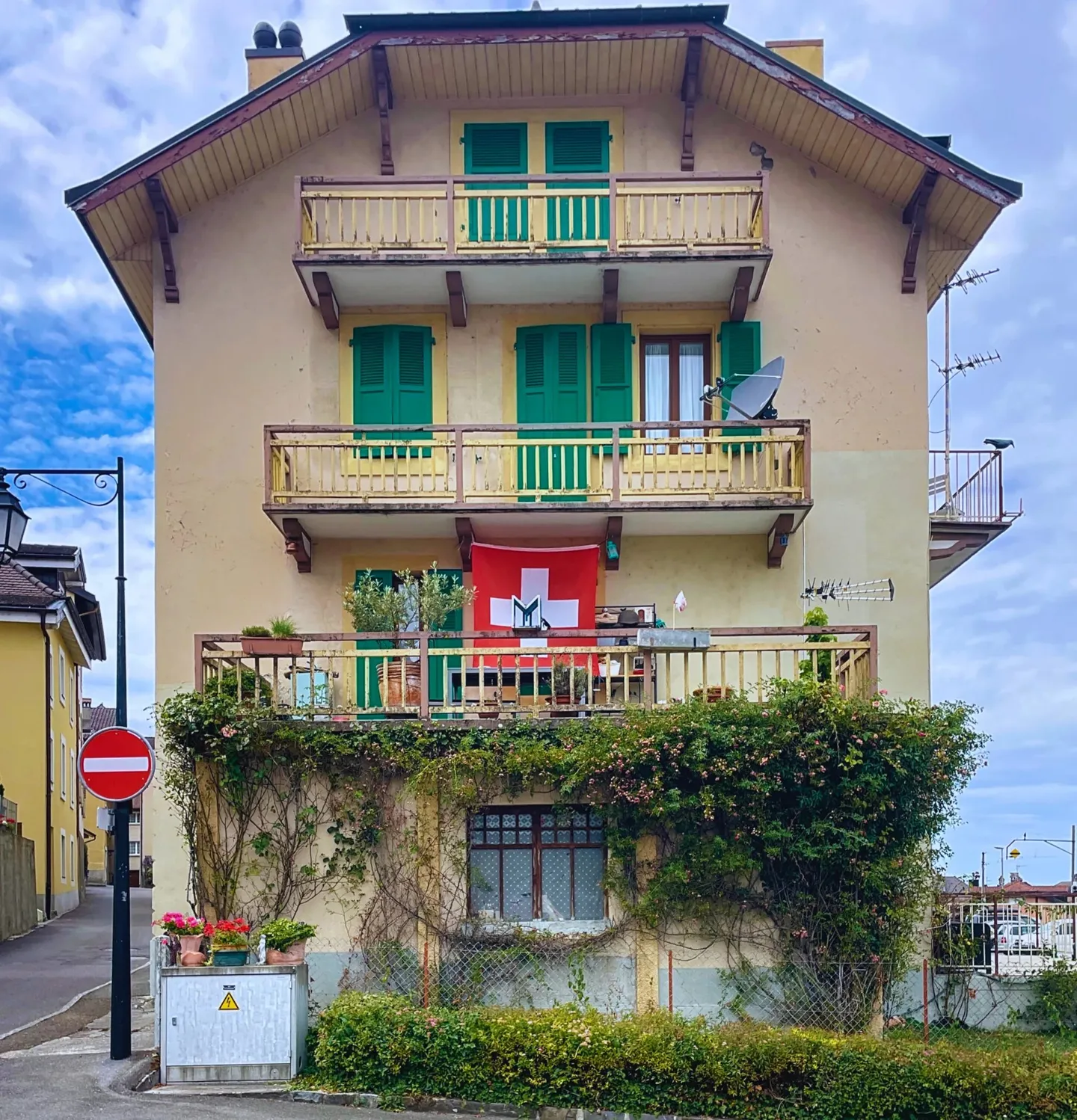 Casa singola in affitto - Foto 2 di 5