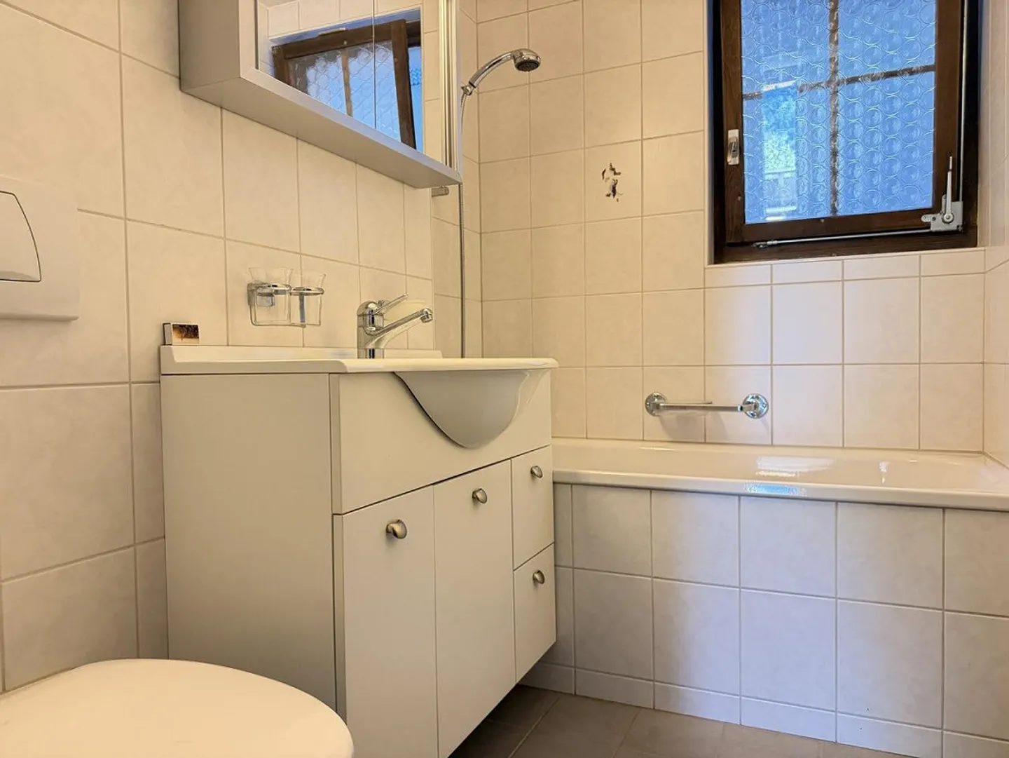 Appartement 2½ pièces confortable avec une vue magnifique sur les montagnes à Grindelwald - Photo 6 sur 14