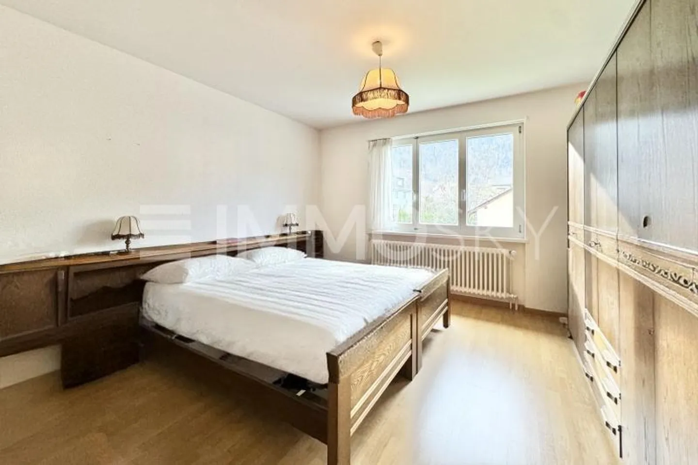 Familienhaus mit großem Grundstück und Garten - Foto 6 von 10