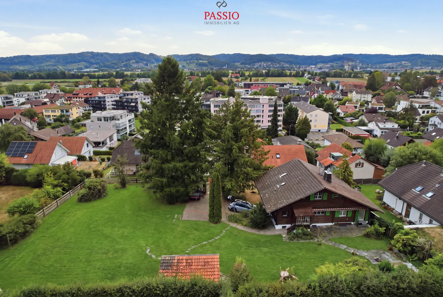 999 m² Building Land with Development Potential in a Quiet Residential Area - Photo 1 of 5