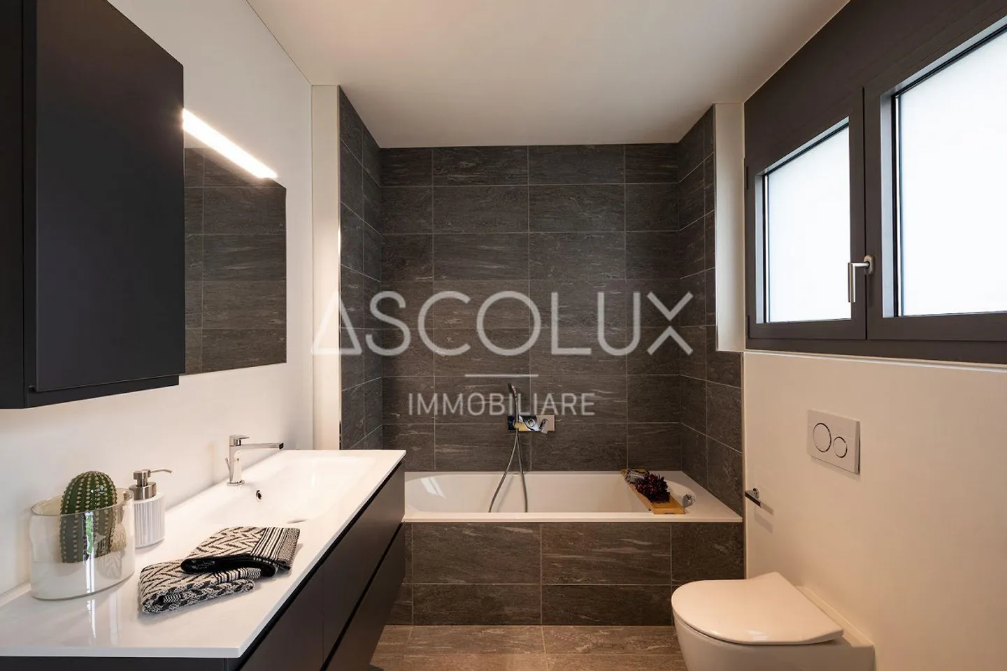 Appartamento 4.5 locali al 3° piano con grande terrazza - Foto 19 di 20