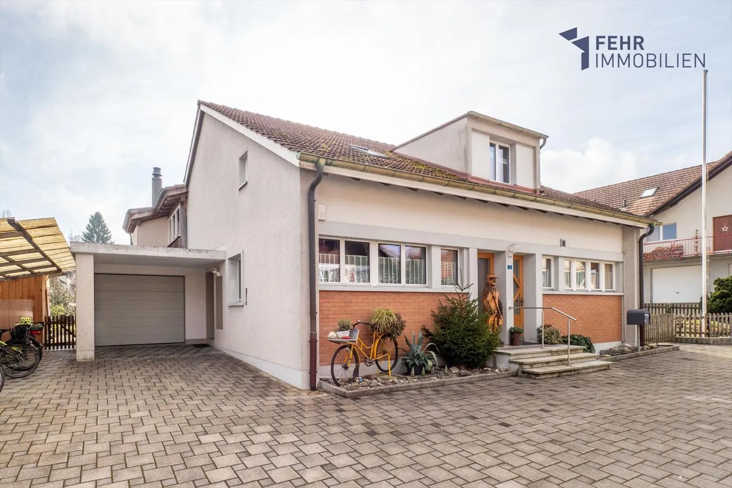 Maison 6.5 pièces - Photo 2 sur 13