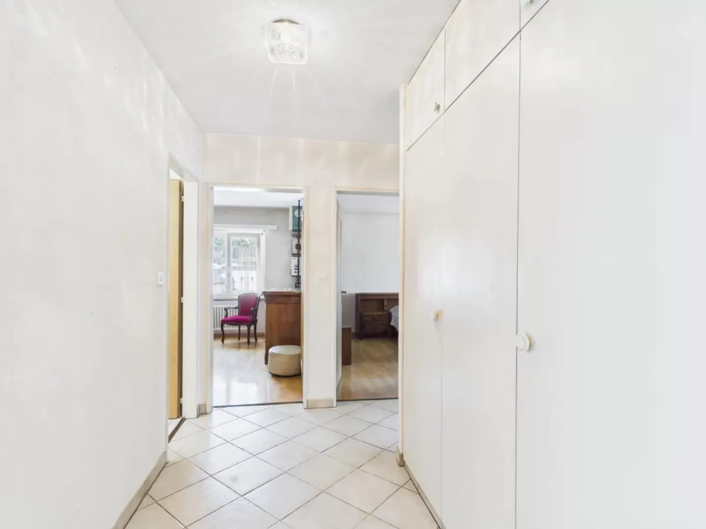 Bright city apartment in an ideal location in Brig - Photo 6 of 10