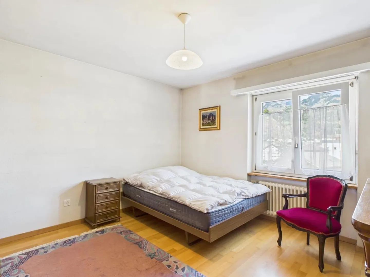 Bright city apartment in an ideal location in Brig - Photo 9 of 10