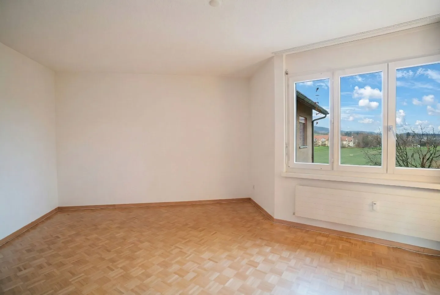 Soleggiato. Tranquillo. Vicino al lago. - Foto 2 di 10