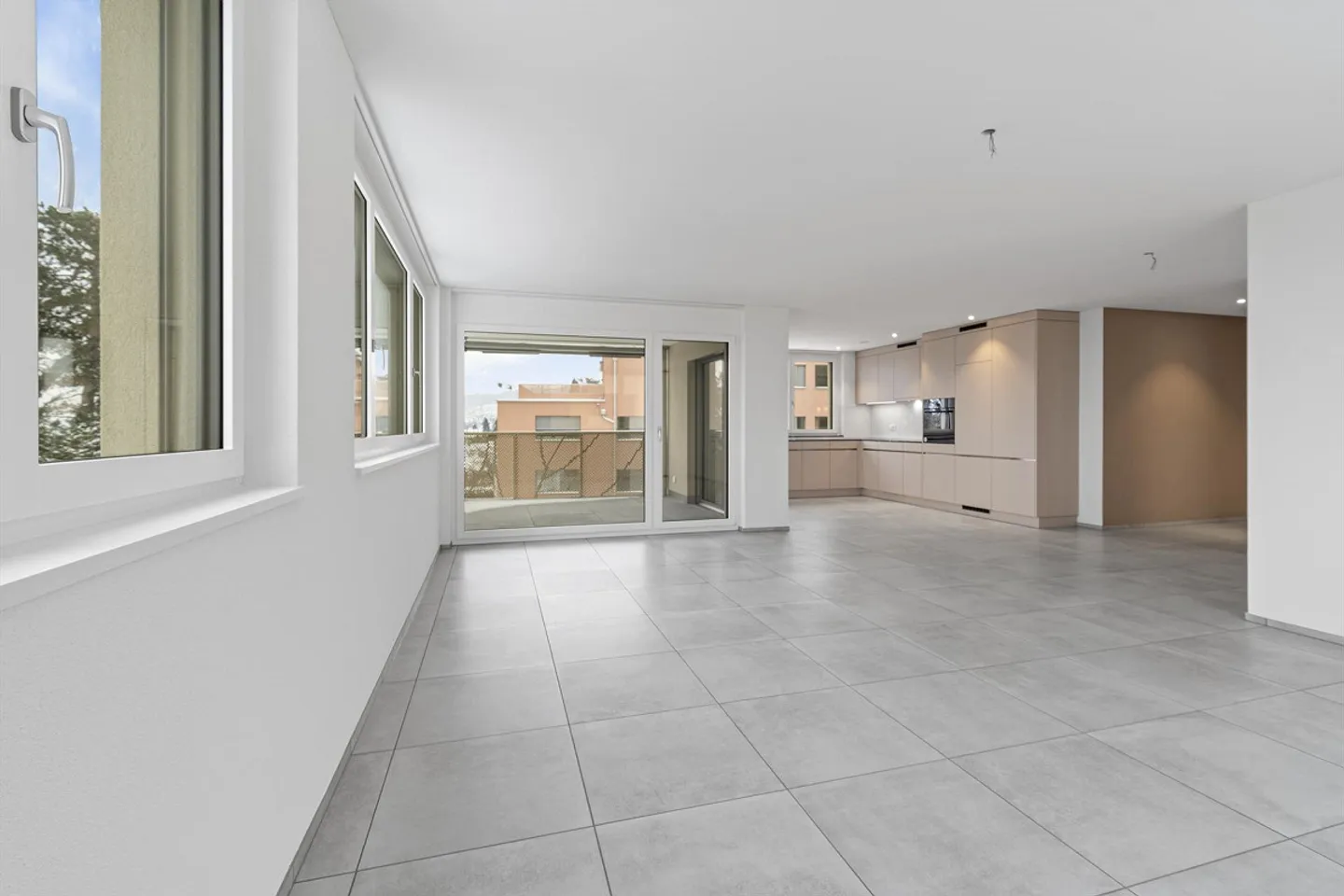 Exklusive Wohnung mit Seesicht - Foto 1 von 7