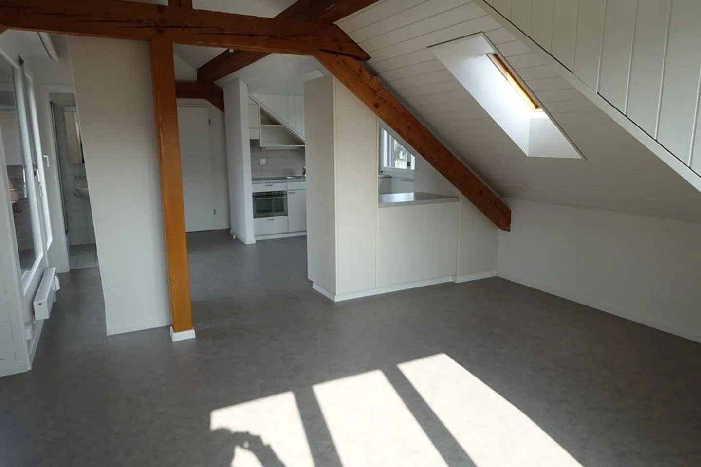 Cozy 1.5-room apartment for rent in Bern Bümpliz - Photo 3 of 11