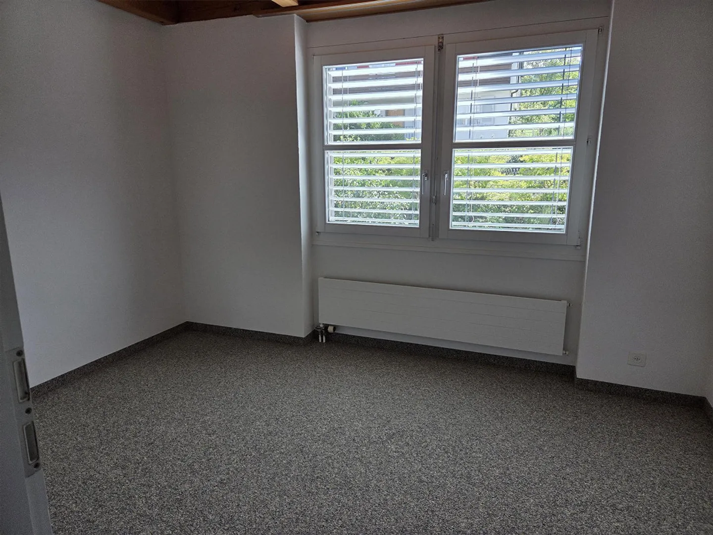 Row house for rent to a family - Photo 10 of 16