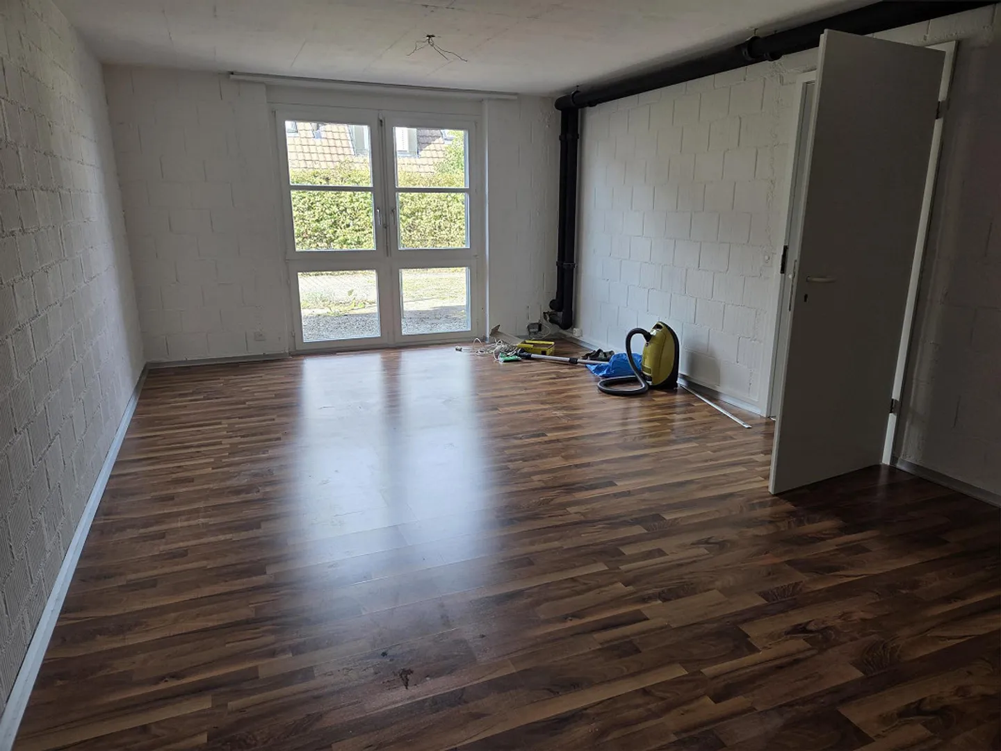 Row house for rent to a family - Photo 14 of 16