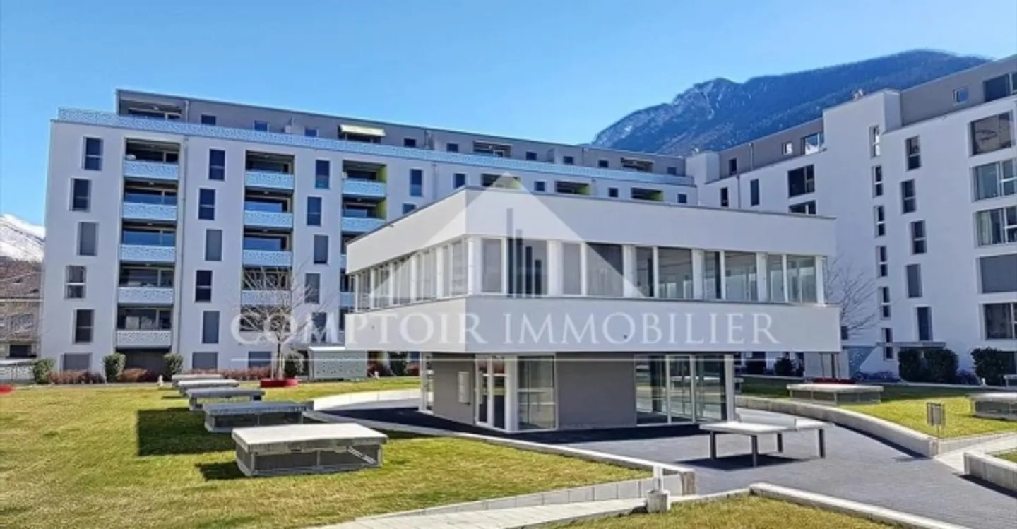 Office - Photo 4 of 13