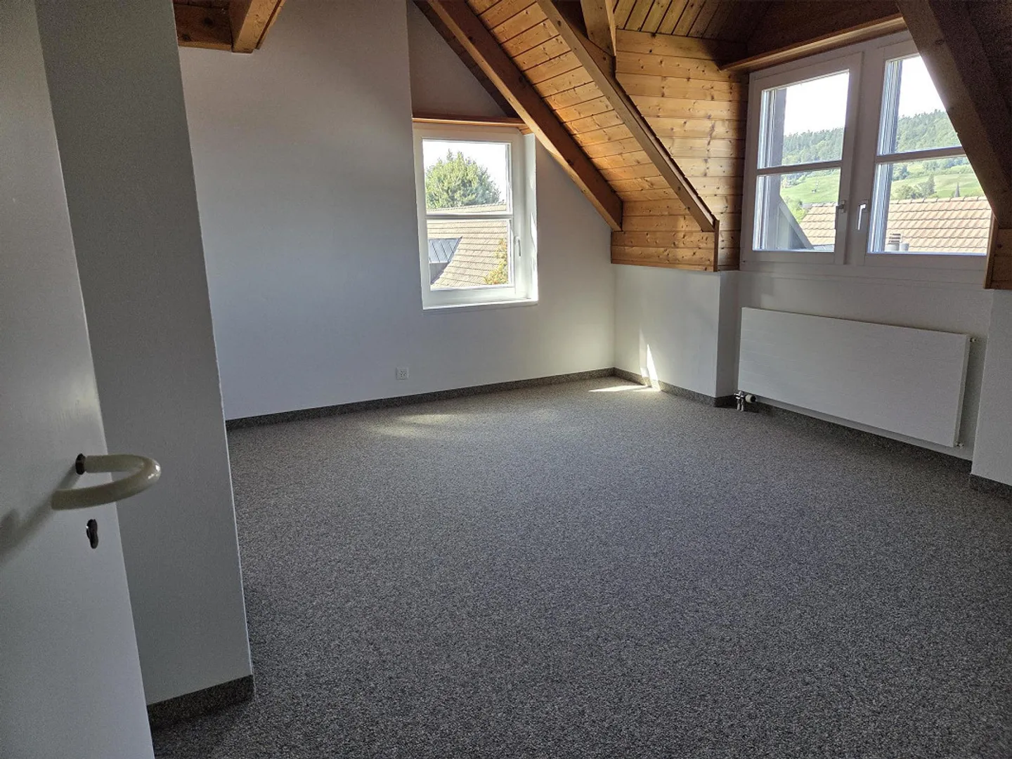 Row house for rent to a family - Photo 8 of 16