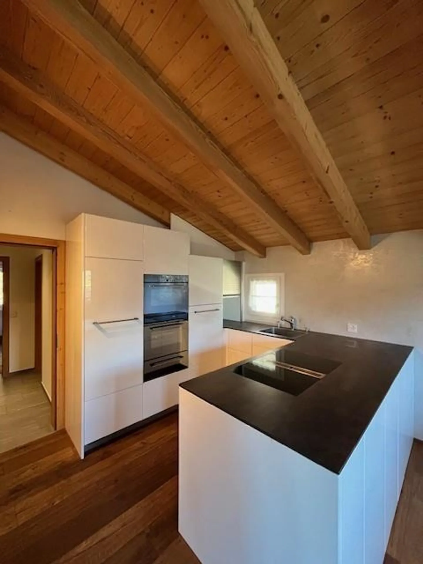 Appartement sous les combles de 4 ½ pièces - Photo 6 sur 23