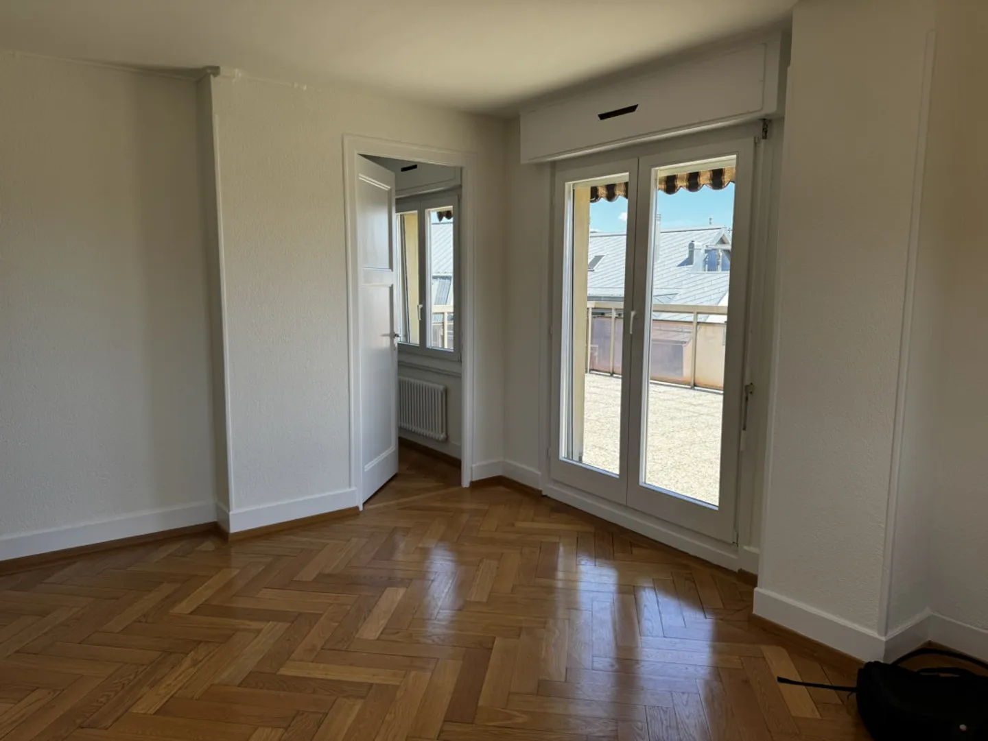 2 Zimmer im 4. Stock - Rue Sablon 27 in Morges - Foto 2 von 4