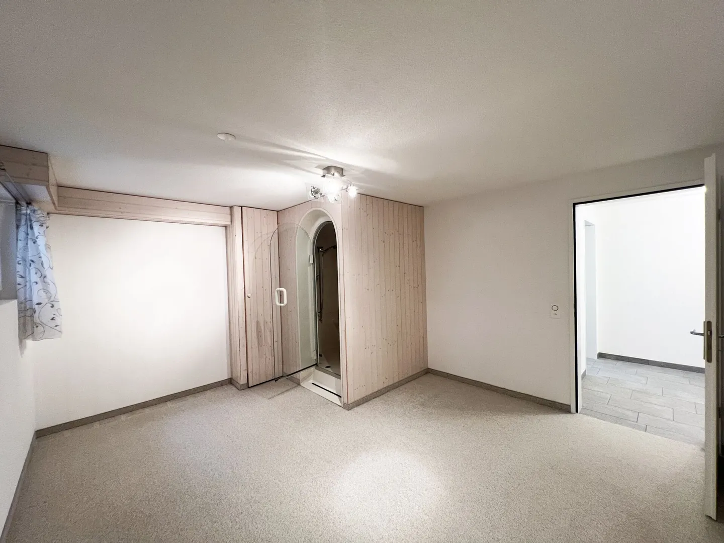 Where dreams of living come true - Elegance, tranquility, and views combined - Photo 11 of 13