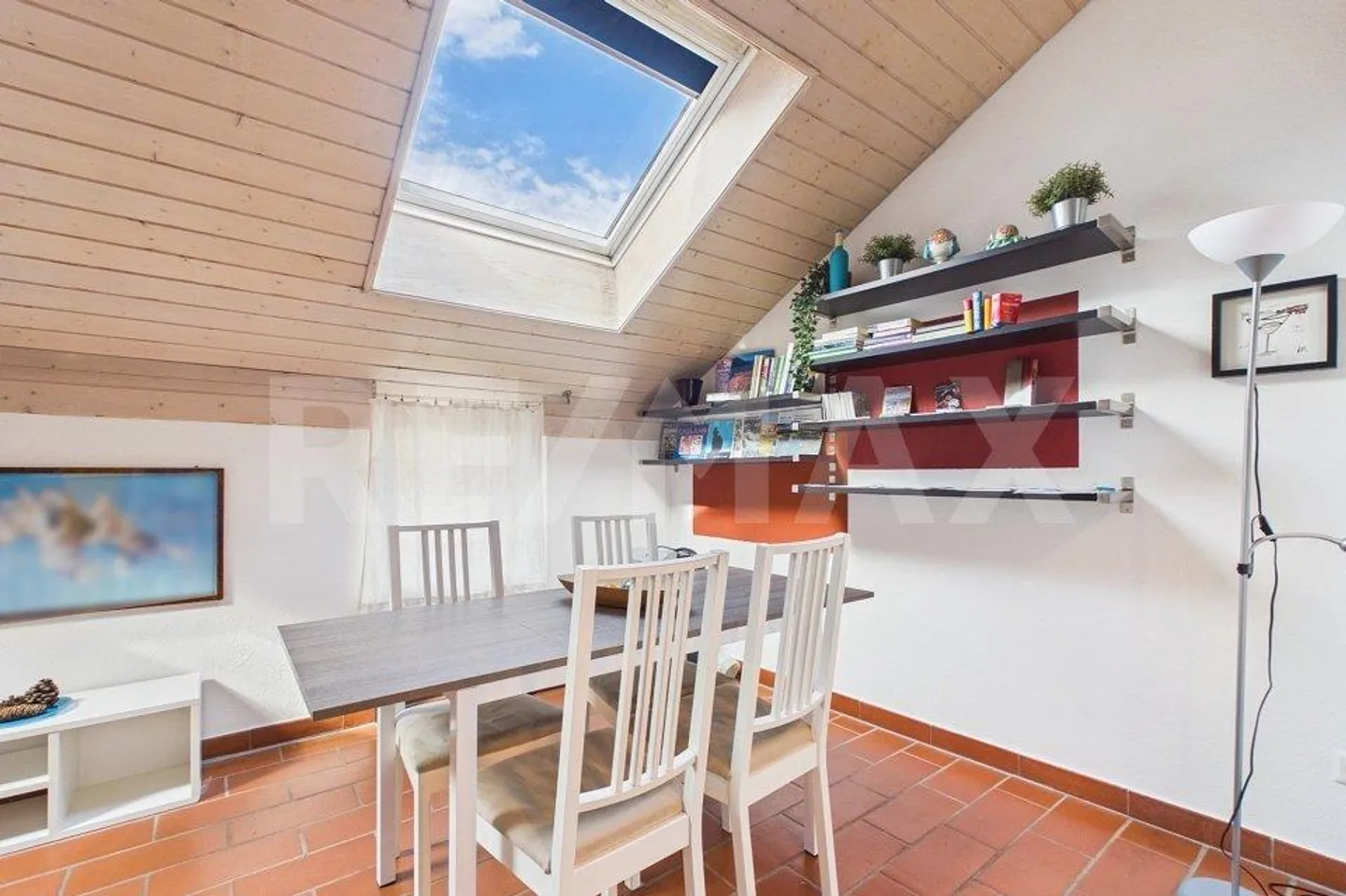 Wohnung in Caslano mit 3 ½ Zimmern, 50 Meter vom Luganersee entfernt - Foto 1 von 13