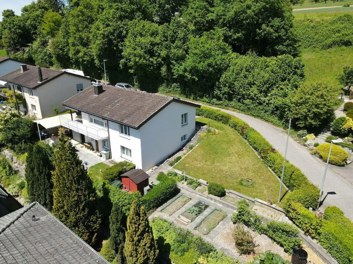 Casa unifamiliare di 5,5 stanze con garage - Foto 2 di 23
