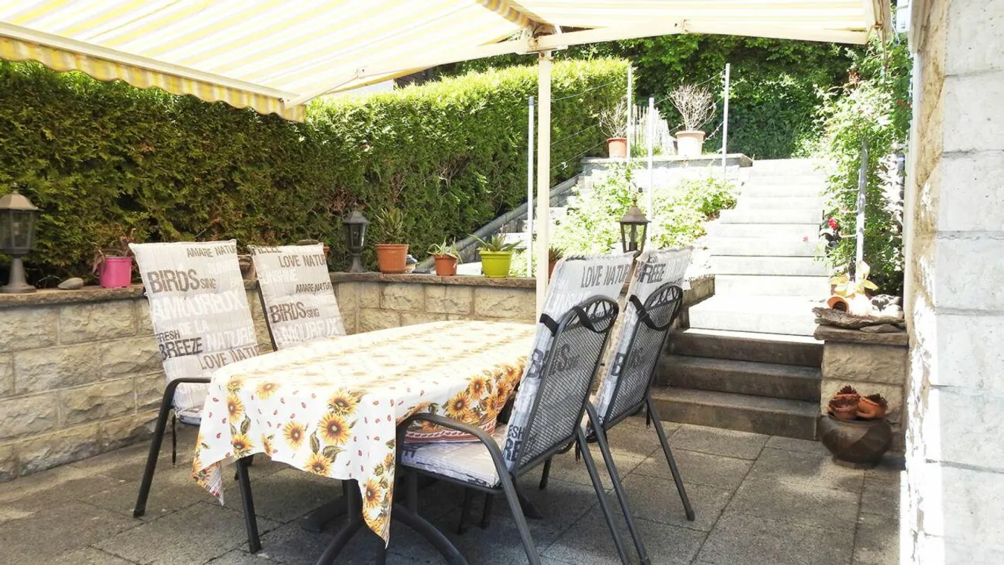 Casa unifamiliare di 5,5 stanze con garage - Foto 13 di 23