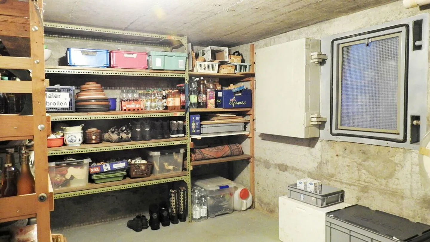 Casa unifamiliare di 5,5 stanze con garage - Foto 18 di 23