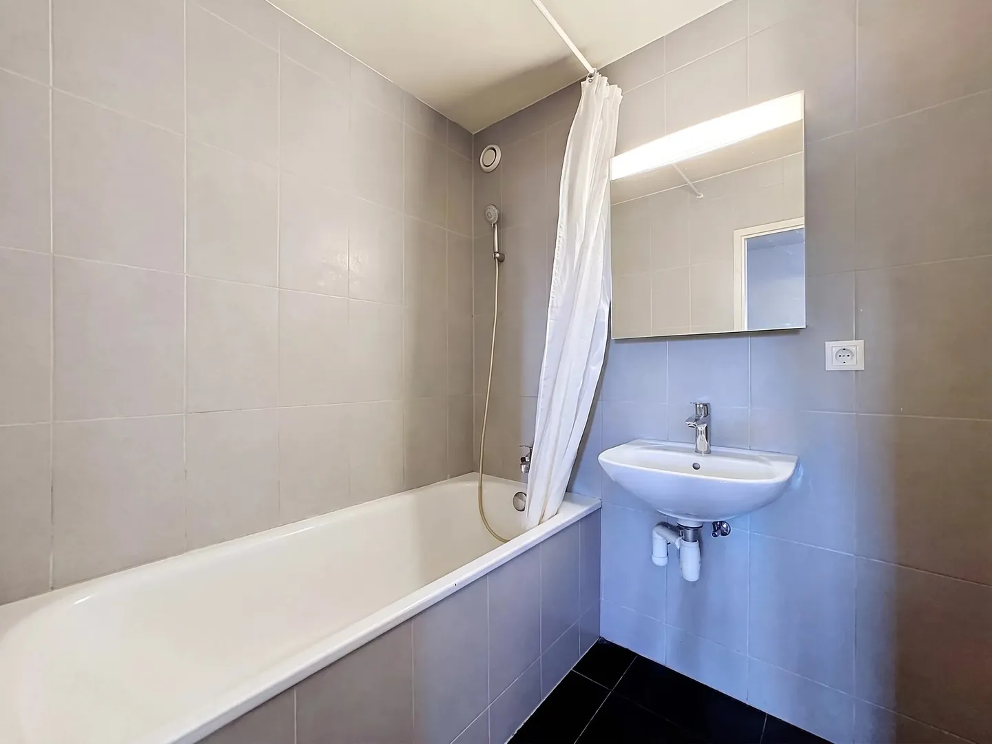 Panoramablick Wohnung in Vevey - Foto 9 von 13